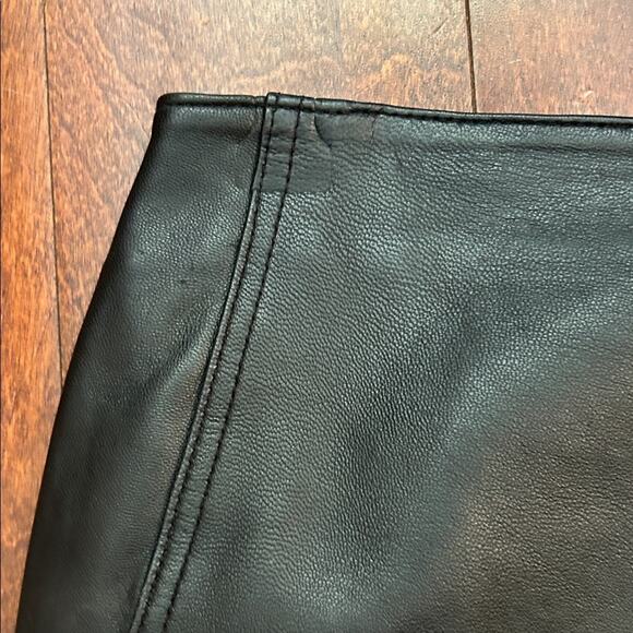 Vintage Uniform Petite John Paul Richard Lamb Leather Black Mini Skirt, Size 4 - Picture 2 of 8